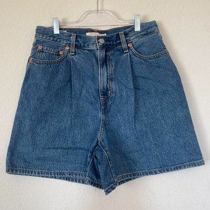 Levi’s Ribcage Pleated Denim Shorts